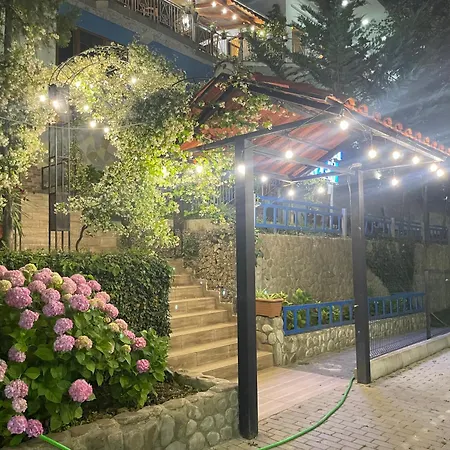 Hotel Erzeni Ibe
